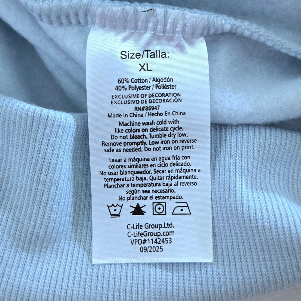Peanuts🥜  "Snoopy World War I Flying Ace" Hoodie - NWT - Picture 7 of 13